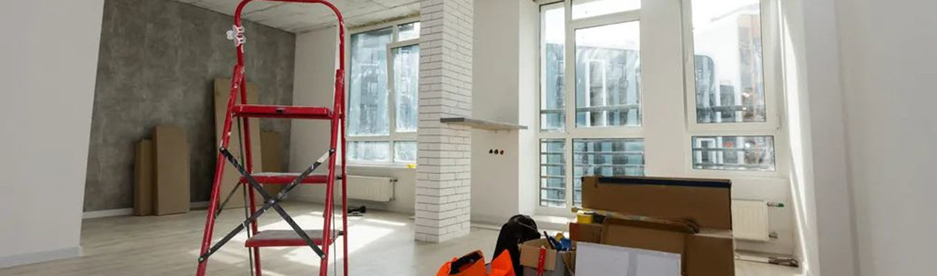 building being renovated